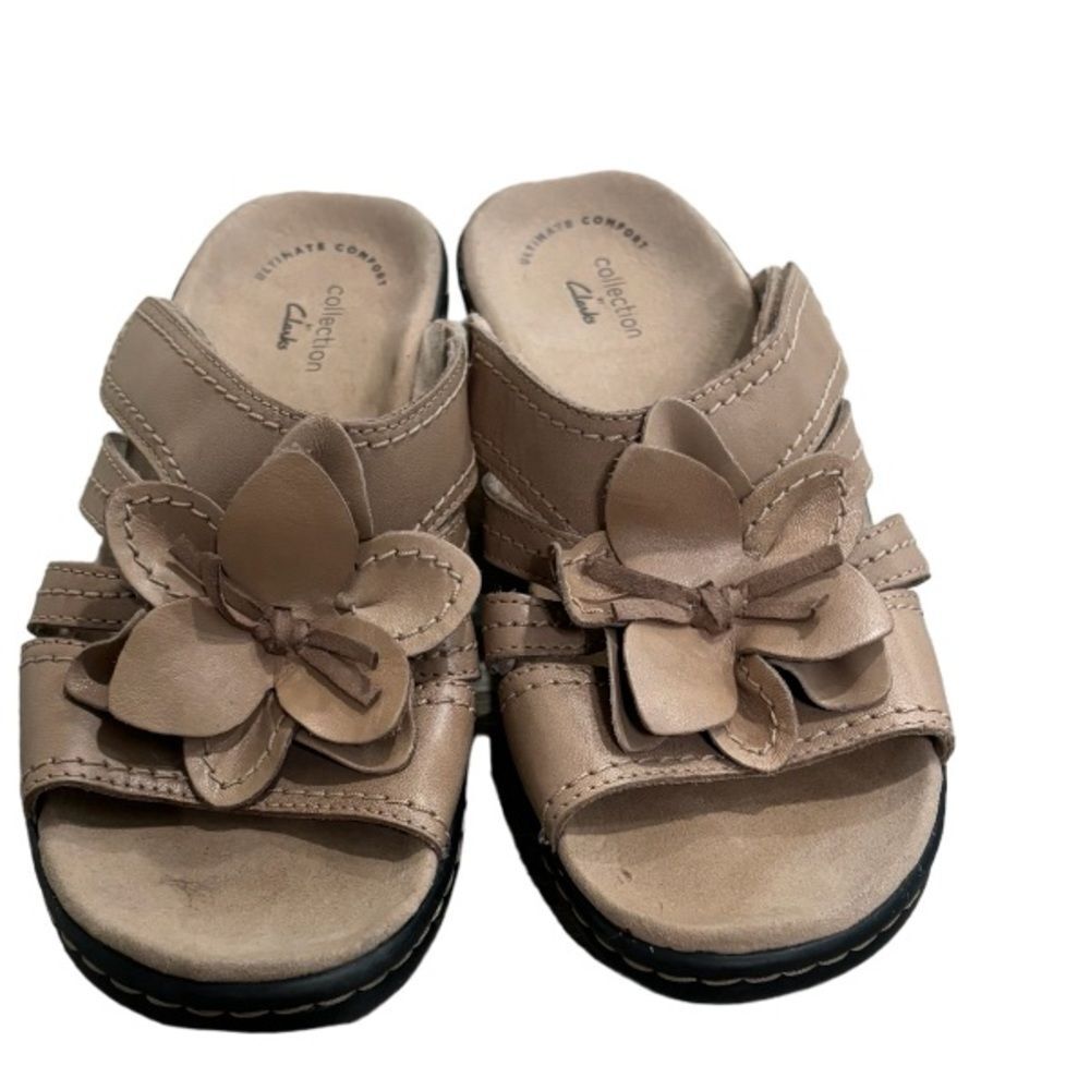Clarks Womens Lexi Opal Tan Flower Slide Sandals Sz 6.5 37